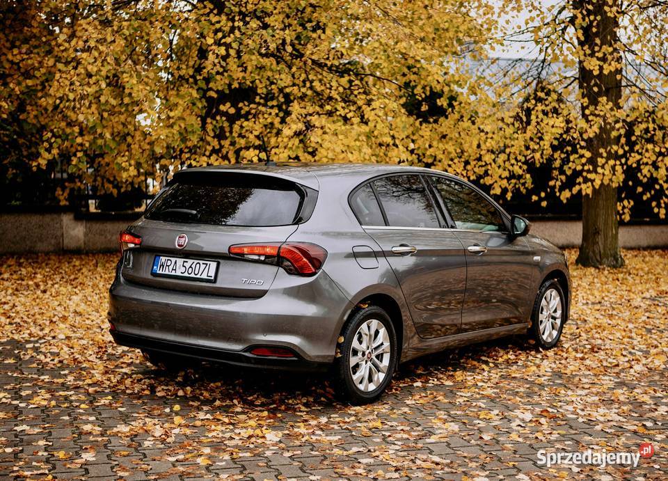 Fiat Tipo14 benzyna Turbo wersjaLOUNGE nieuszkodzony