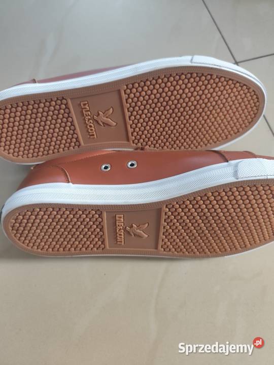 sneakersy Nowe Przeworsk