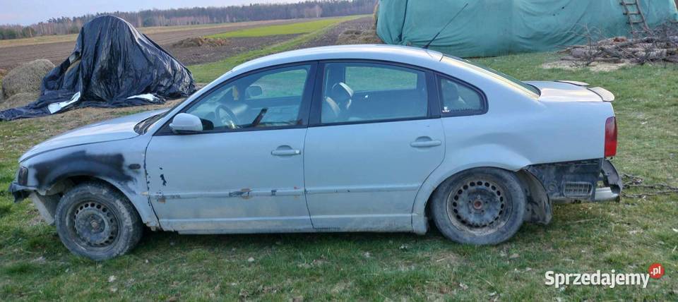 Passat B5 na części fotele silnik 19 110 Syry