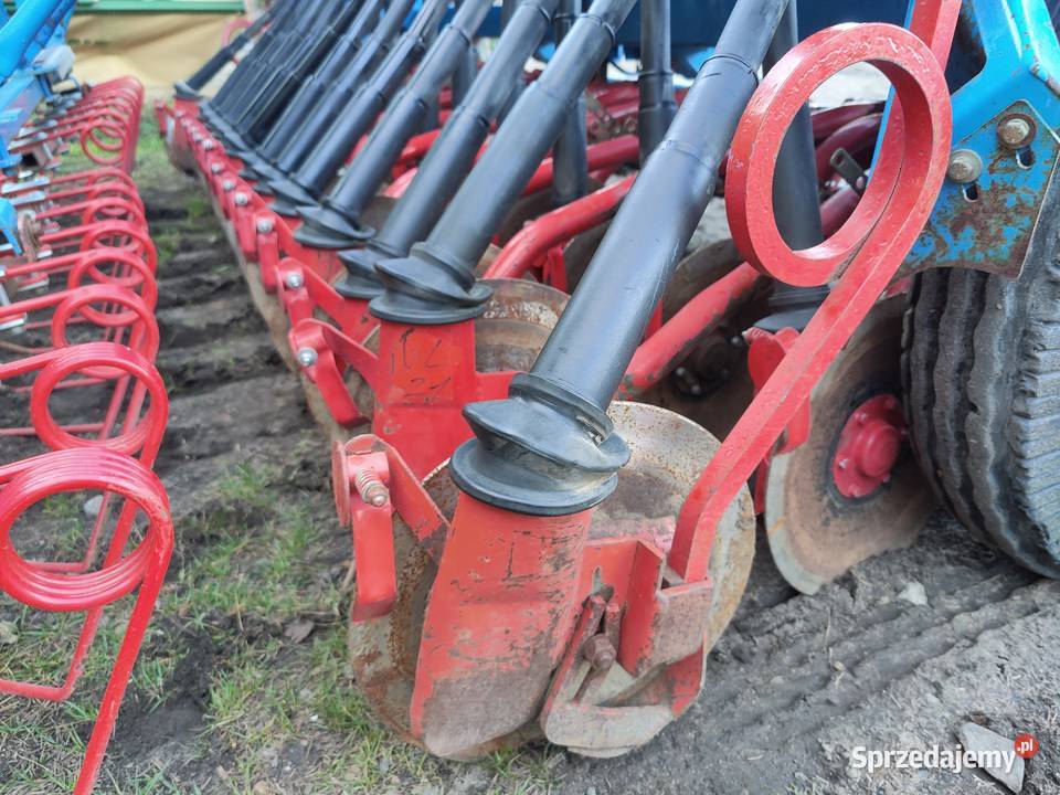 Siewnik LEMKEN Eurodrill 300 25 Talerzowy Przemęt