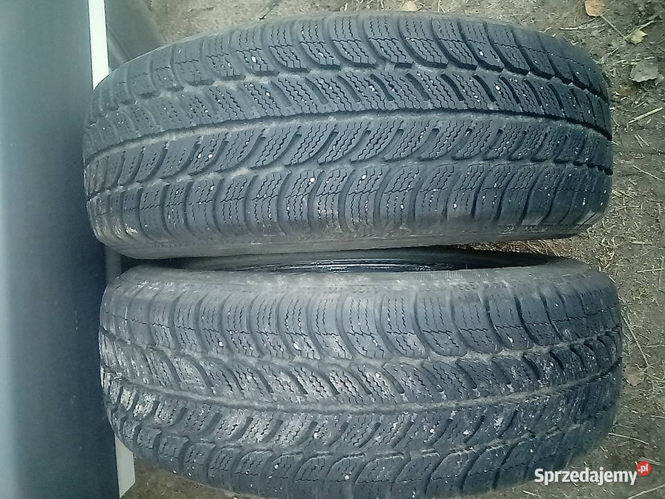 Opony zimowe R15 Różan sprzedam