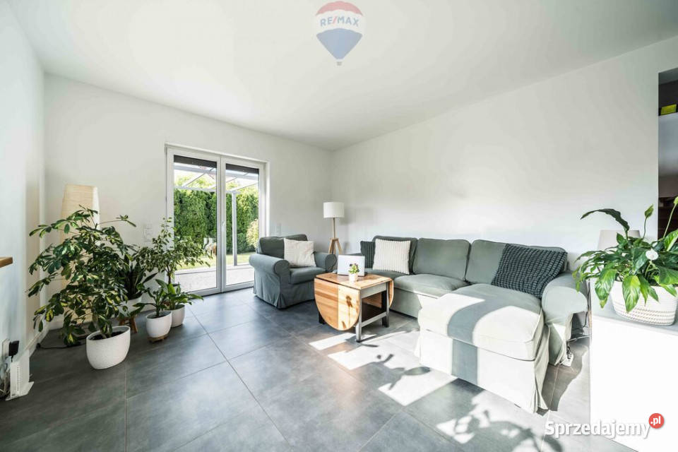 Dom wolnostojący zadbany nowy ogród Robakowo