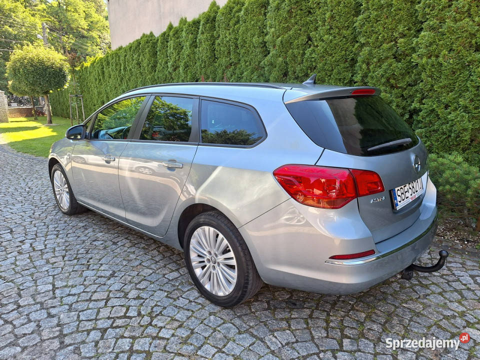 Opel Astra Sport Tourer 14 Turbo Edition J Astra śląskie
