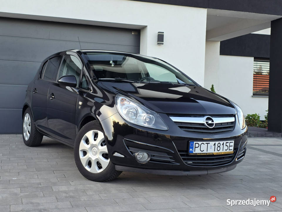 Opel Corsa 14 16V benzyna 5drzwi KLIMA bogate Hatchback Czarnków