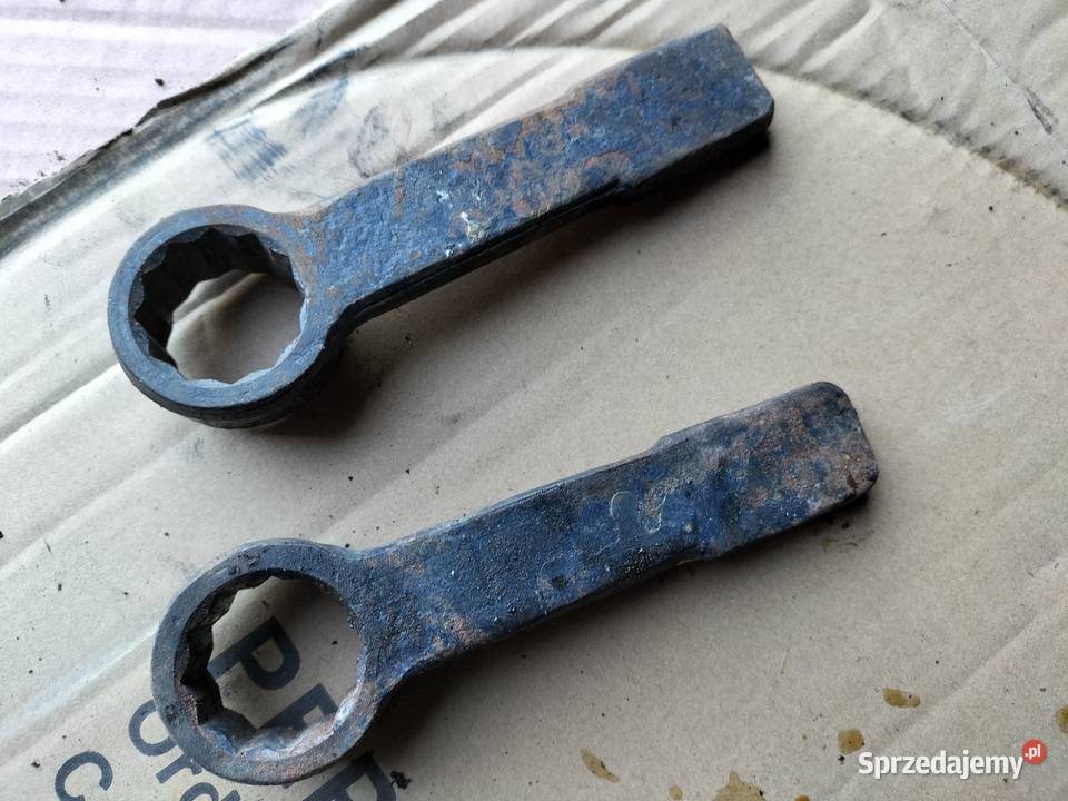 Klucz do pobijania oczkowy 32 mm MOCNY 2 Kamień-Kolonia