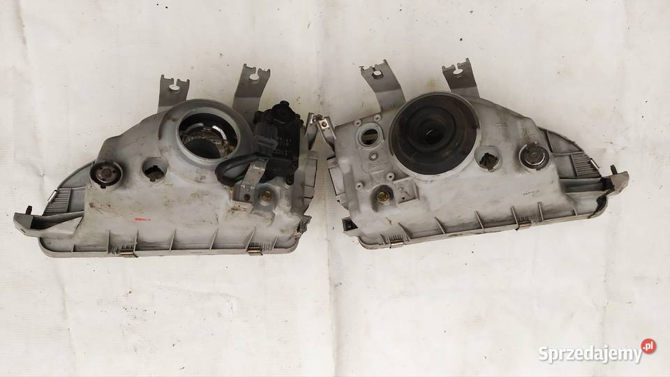Honda Civic 3d 1992 1994 1996 lampa prawa lewa Byków