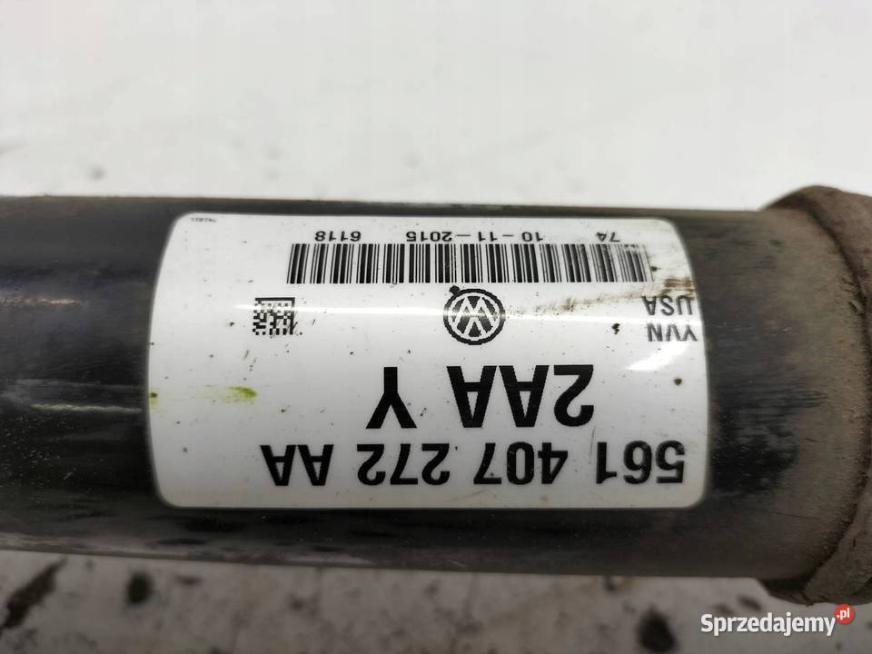 PÓŁOŚ PRAWY PRZÓD 18 TSI USA 561407272AA VW Rok produkcji 2016 sprzedam