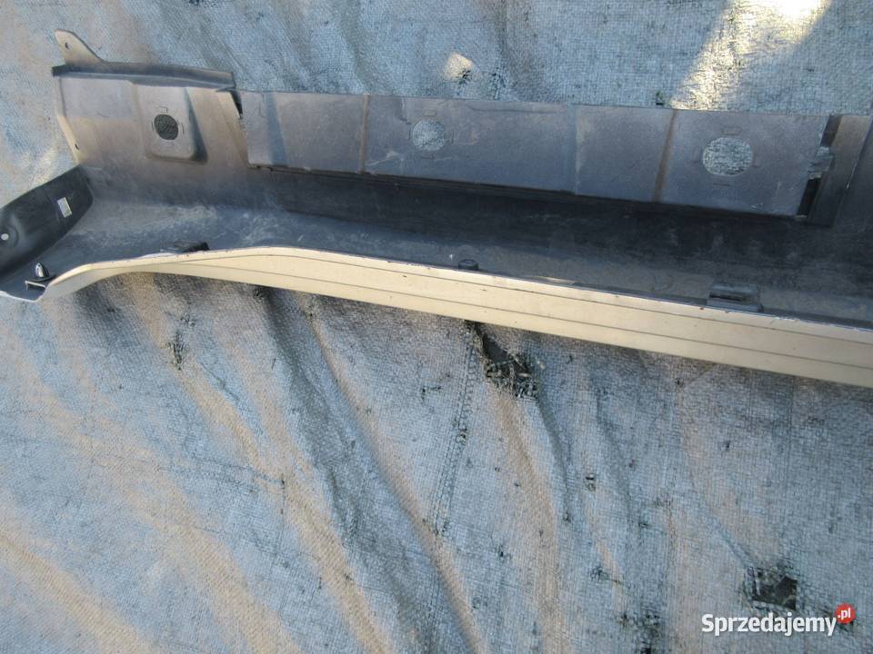 TOYOTA AVENSIS T27 LISTWA PROGOWA PRAWA PROG Części samochodowe Ruda Śląska