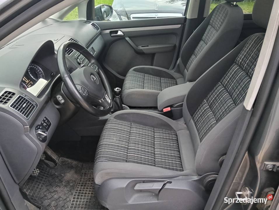 VW Touran Cross 2012r