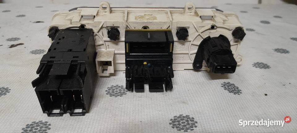 Panel nawiewu ford mondeo mk2 Panele sterowania, przełączniki Łęki Dolne