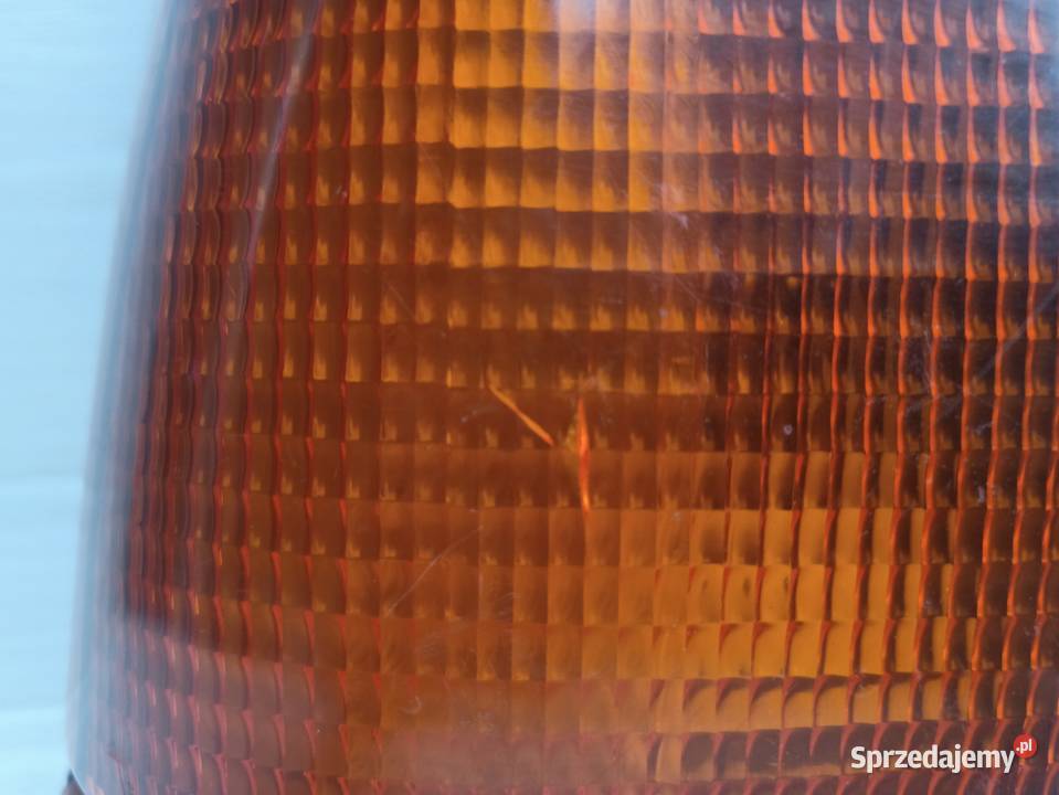 Nissan Sunny B11 lampa tył tylna lewa IKI wkład osobowe Sieradz