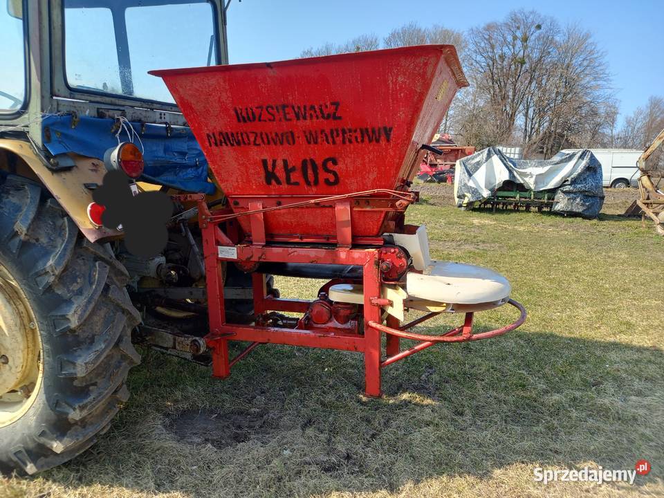 Rozsiewacz nawozowo wapnowy kłos nieuszkodzony Zwiartówek