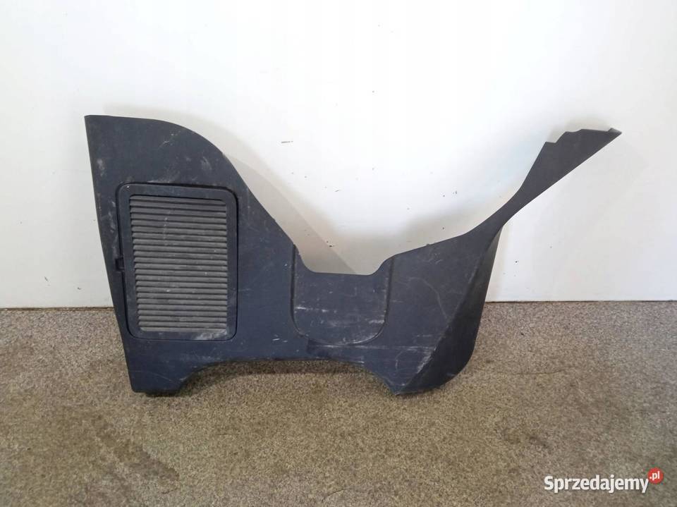 TAPICERKA BOCZEK BAGAŻNIKA PRAWY MK2 świętokrzyskie