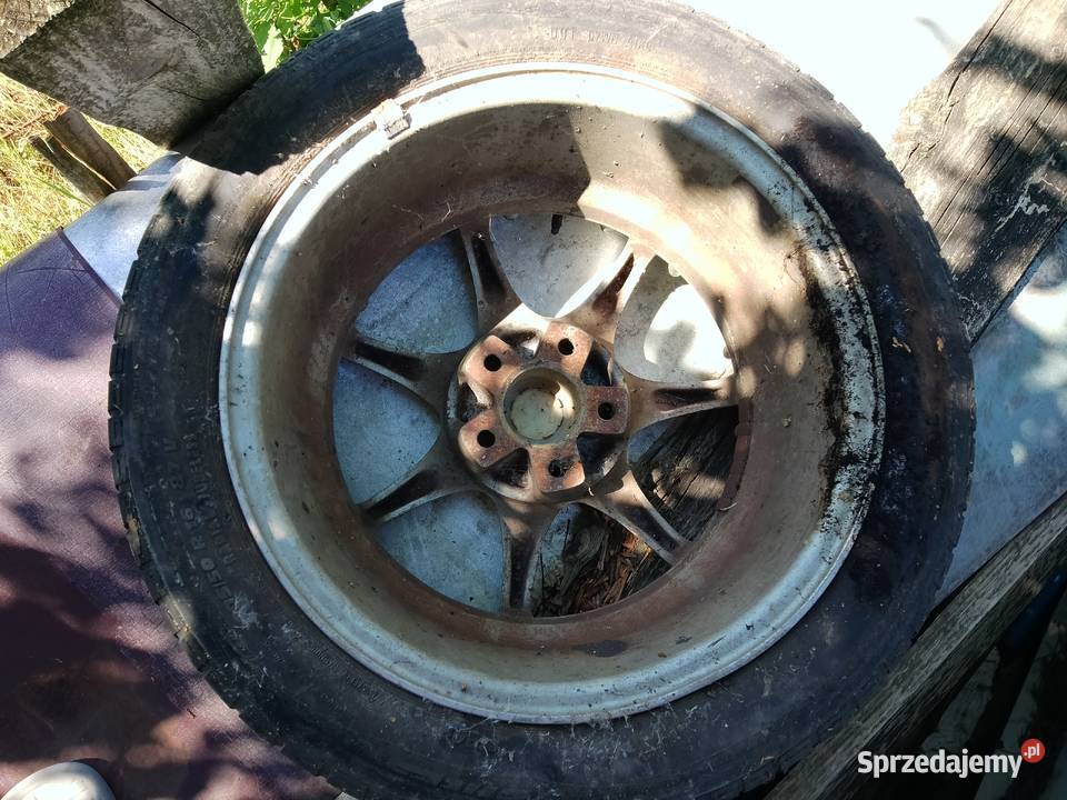 Felga 16 uszkodzone w zlomu Żarnowa