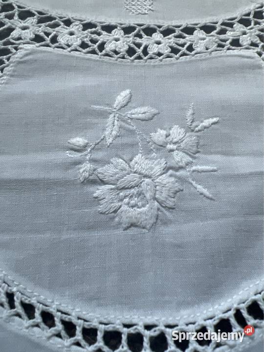 Obrus biały szydełkowy haftowany Zabrze sprzedam