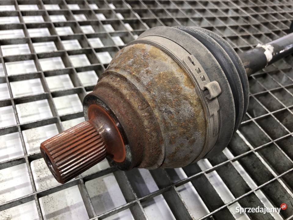 PÓŁOŚ PRAWY PRZÓD AUDI TT 8S 25 400 PRZEGUB sprzedam