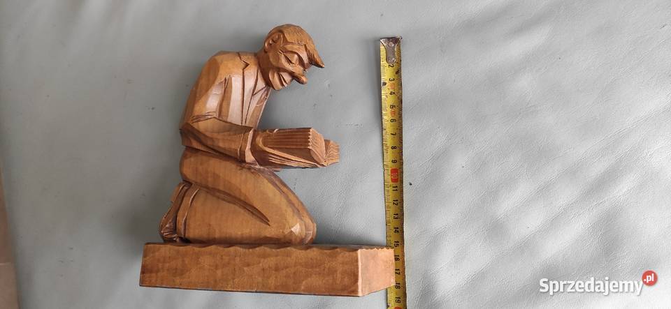 Drewniana rzeźba rękodzieło