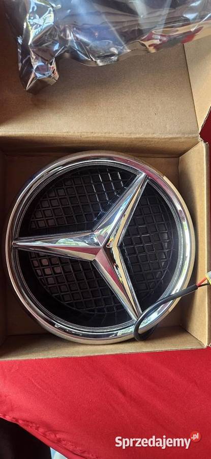 Logo Mercedes podświetlene Mercedes w205 W212 Sierakowo