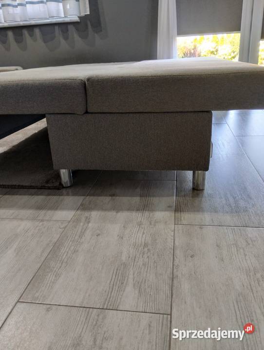 Kompaktowa kanapa sofa z pufą dostawką funkcja Baczyna