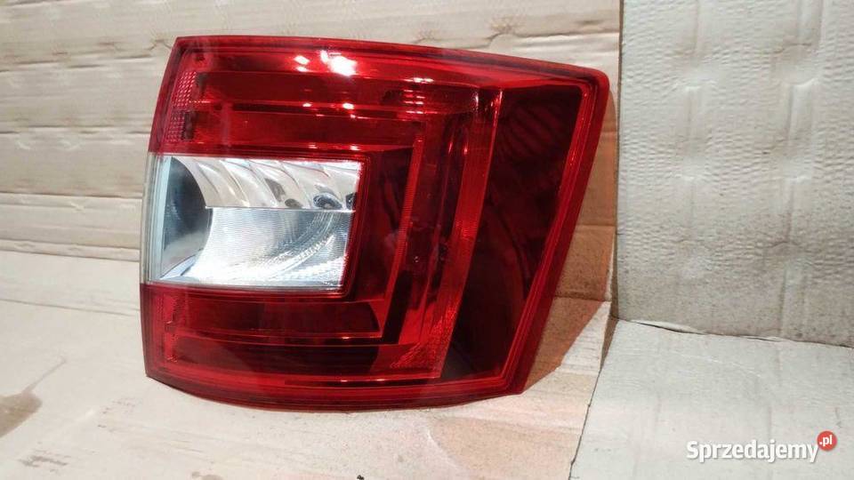 Lampa Tyl Prawa Skoda Octavia III 3 5E Kombi sprzedam