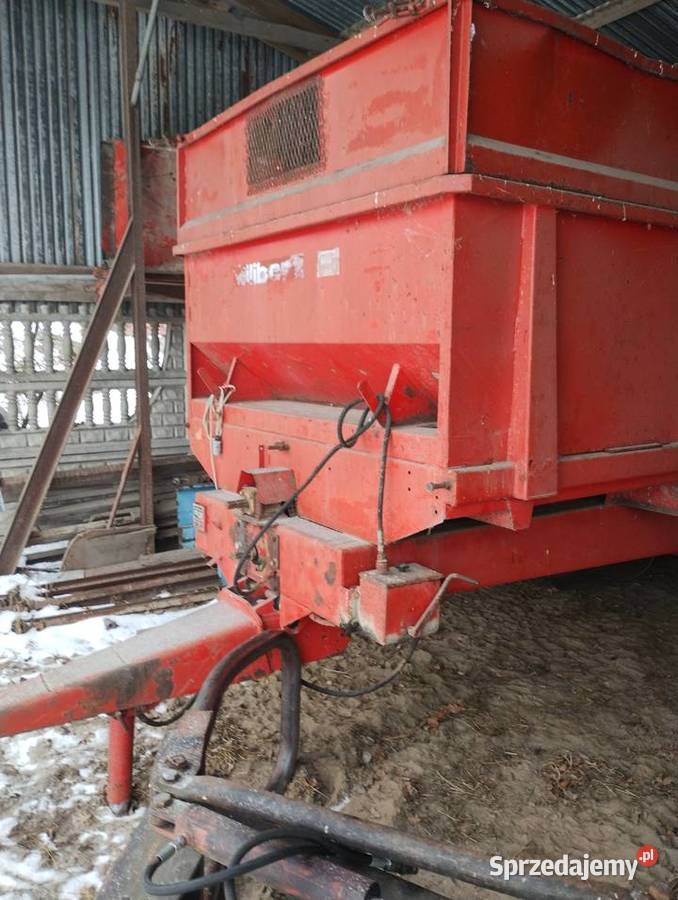 Rozrzutnik obornika Gilbert Skaryszew