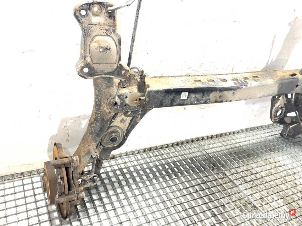 BELKA TYŁ SEAT LEON III Hatchback TYLNA