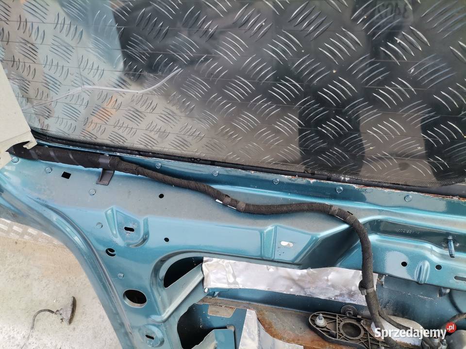 Klapa Tył Bagażnika Volkswagen Touran 04r Pogorzelec sprzedam