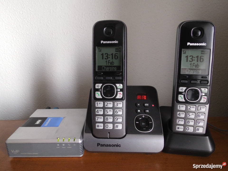 Zestaw telefony stacjon Panasonic bramka VOIP