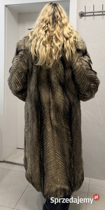 Piękne futro płaszcz z wilka syberyjskiego 100 Warszawa