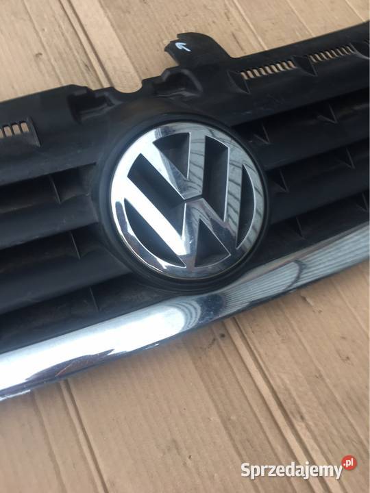 Znaczek emblemat vw Touran golf 5 1T0853601 pomorskie Chojnice sprzedam