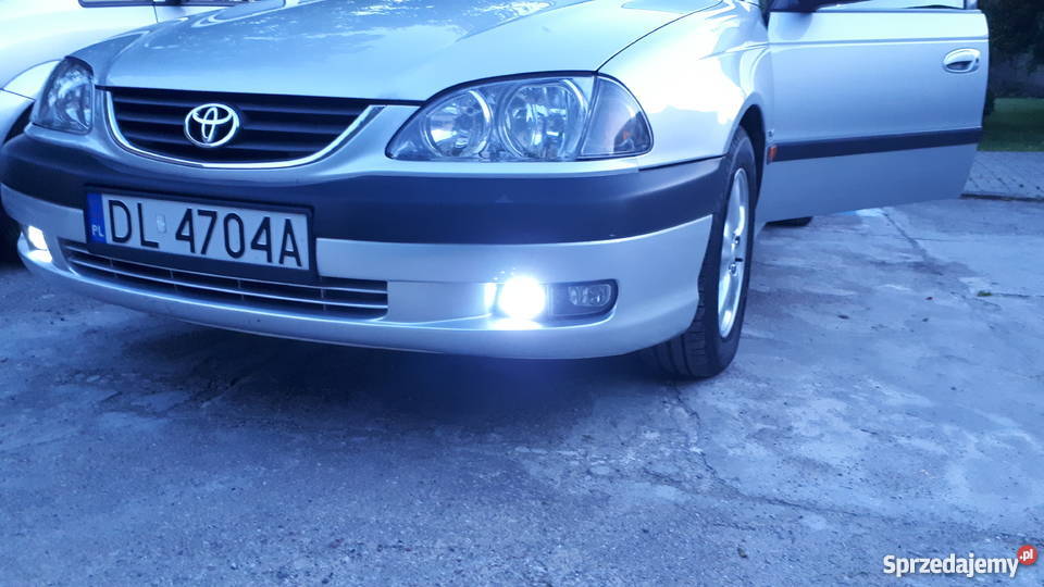 Toyota Avensis t22 Fl 18 Vvti 2002r wspomaganie kierownicy Legnica sprzedam