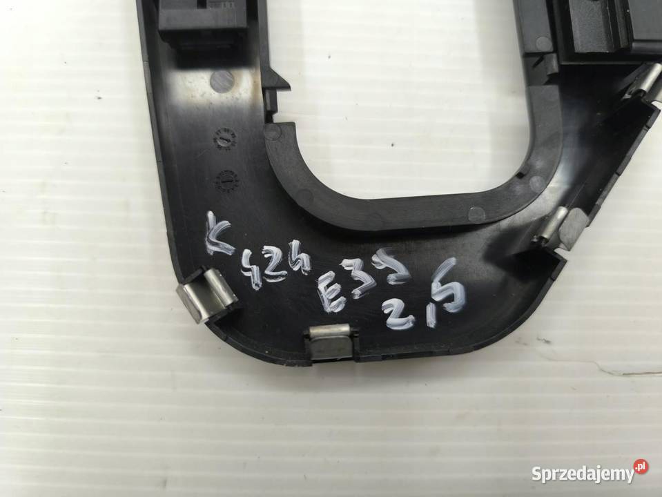 RAMKA SKRZYNI BIEGÓW AUTOMAT BMW E39 25B 8256275