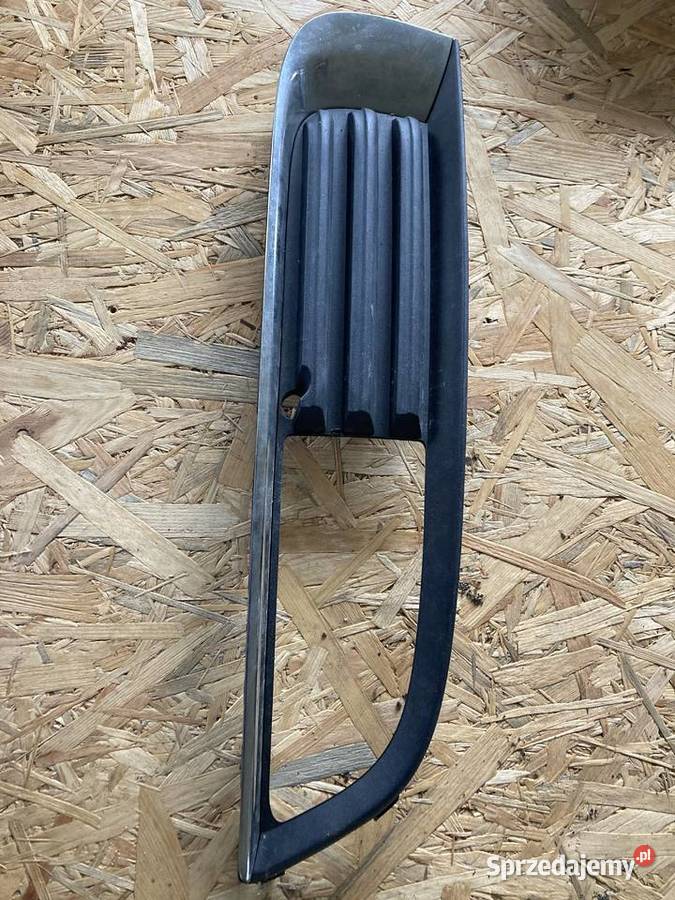 Lewy halogen z atrapą Opel Insignia oryginał Lampy przeciwmgielne