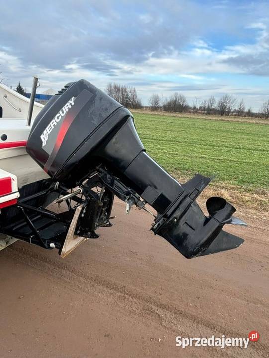 Łódź motorowa Ględowo