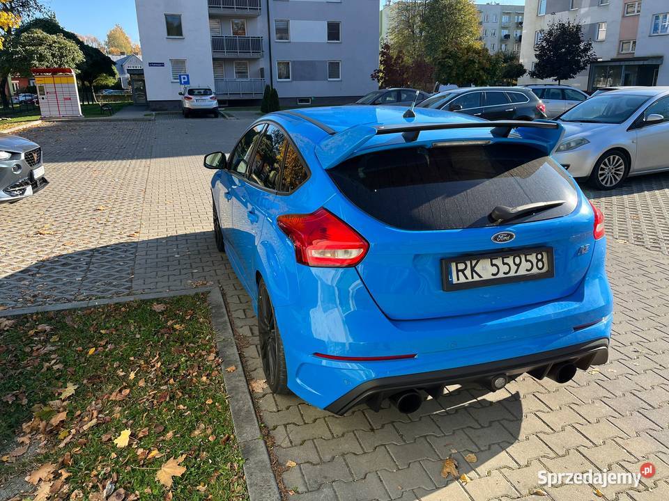Syndyk sprzeda samochód osobowy FORD FOCUS RS 349KM