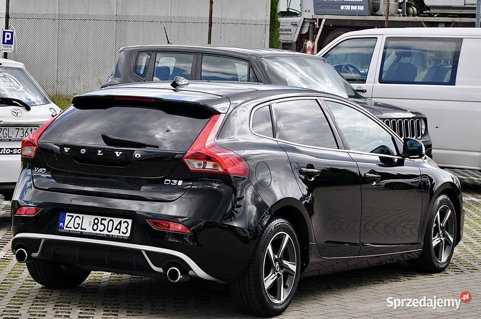 Volvo V40 20D R DESIGN 20D 150 2018r KAMERA Goleniów sprzedam