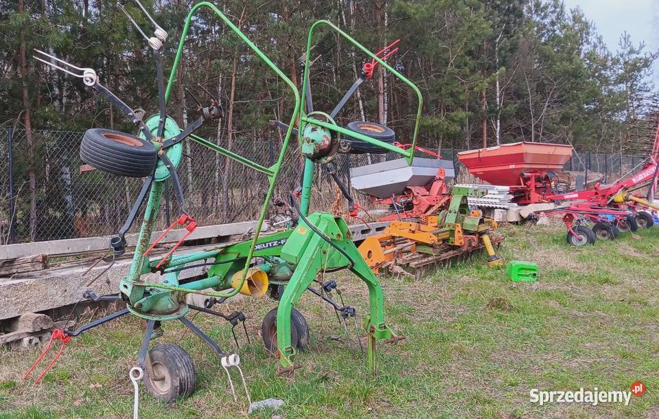 Przewracarka Deutz fahr zgrabiarka Kverneland nieuszkodzony