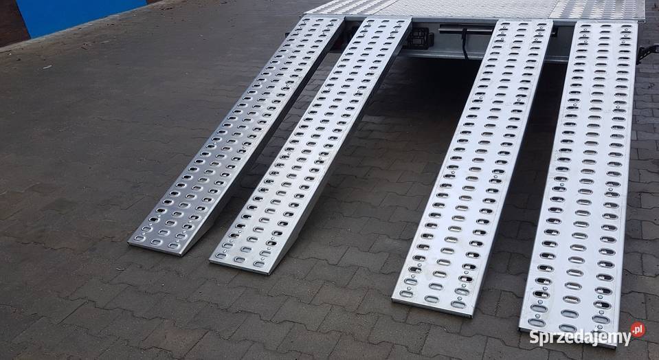 Najazdy podjazdy do lawet przyczep autolawet Tomaszów Mazowiecki
