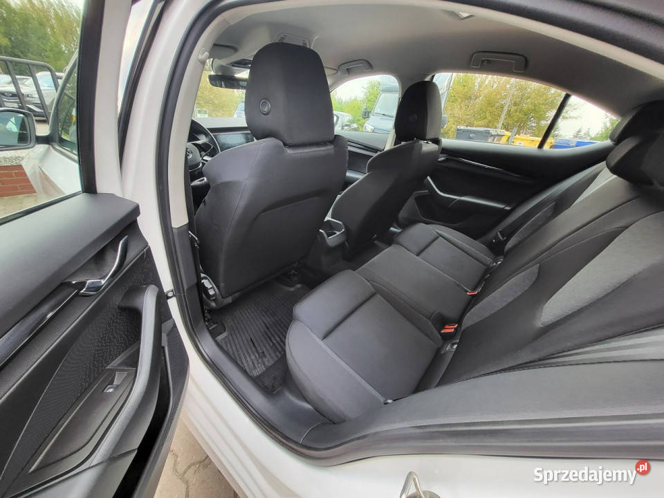 koda Octavia 2021 Salon Polska 1Właściciel Białystok