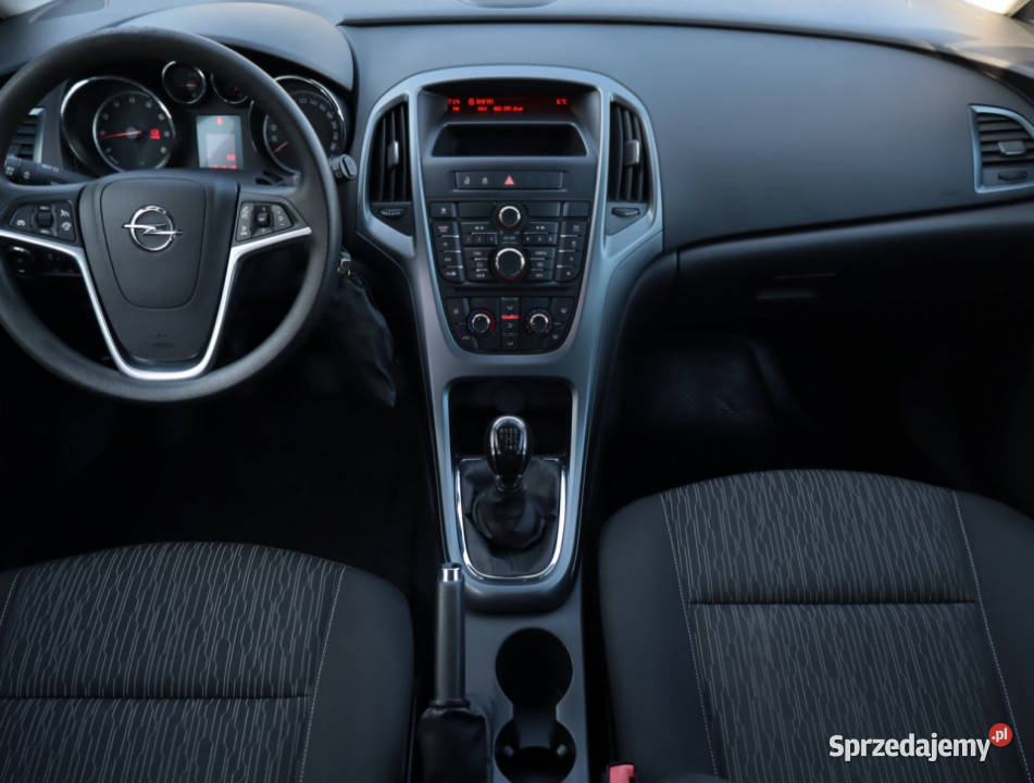 Opel Astra 14 T Lublin