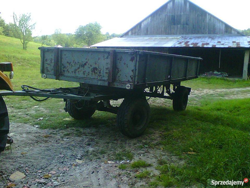 Przyczepa D 35 wywrotka kiper Przyczepy rolnicze Dębica