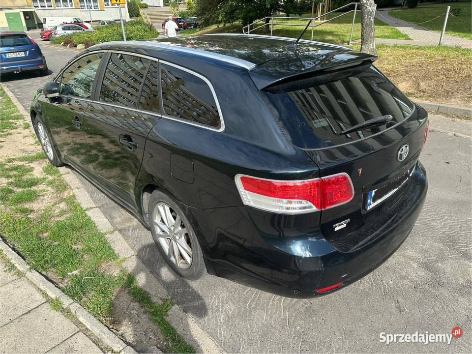 Toyota avensis 20 diesel Rok produkcji 2012 zachodniopomorskie Szczecin sprzedam