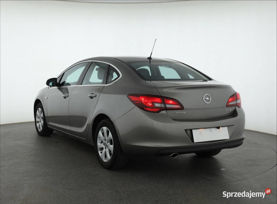 Opel Astra 14 T LPG Piaseczno