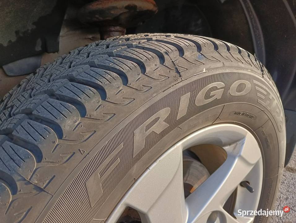 Dacia Duster Laureate 16 16V 4x2 105KM Pawlikowice sprzedam