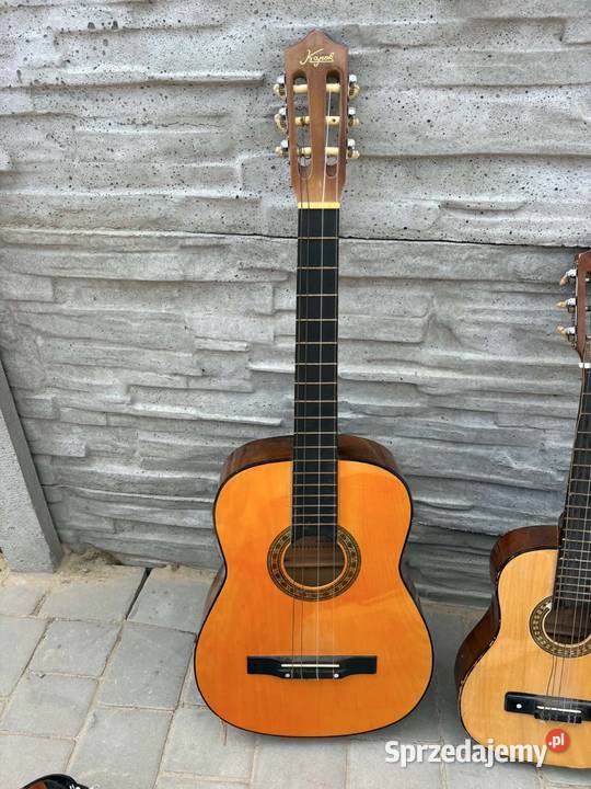 Piękna gitara tradycyjna do Pozostałe Ostrów Wielkopolski