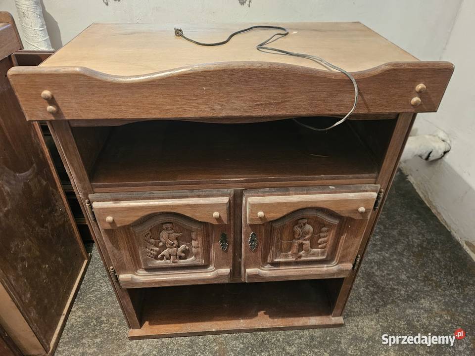 Meble barokowe Kredensy i witryny Drzecin sprzedam