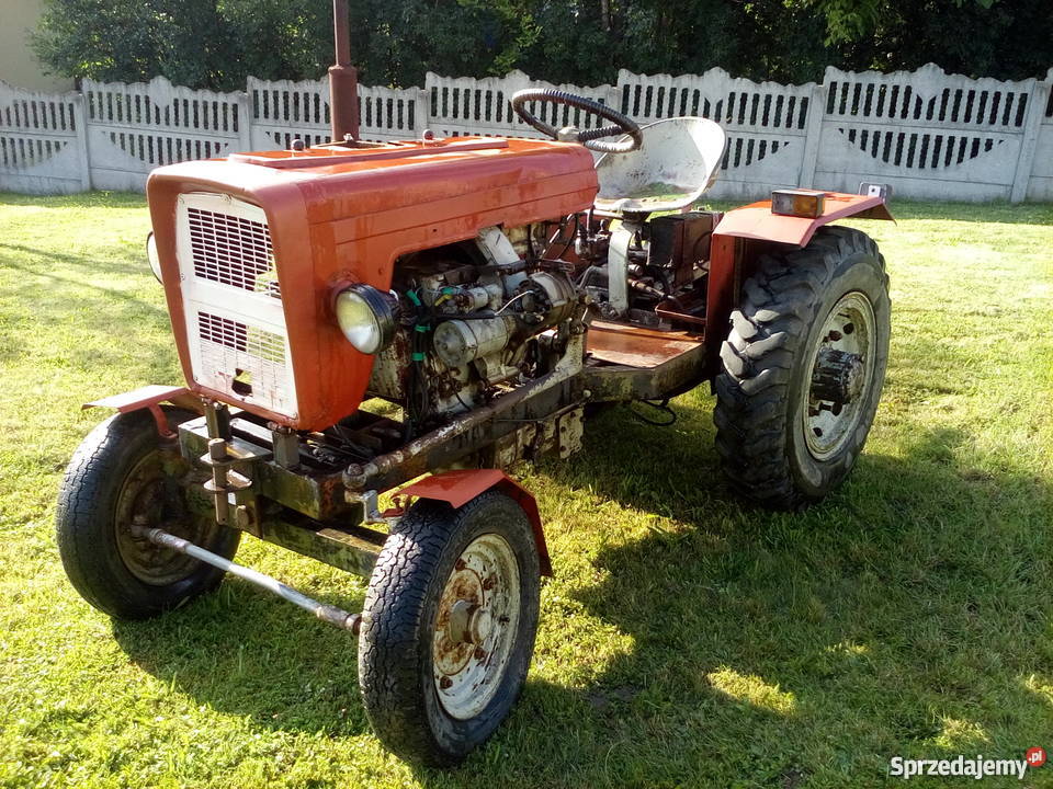 Ciągnik SAM Papaj pługi kultywator