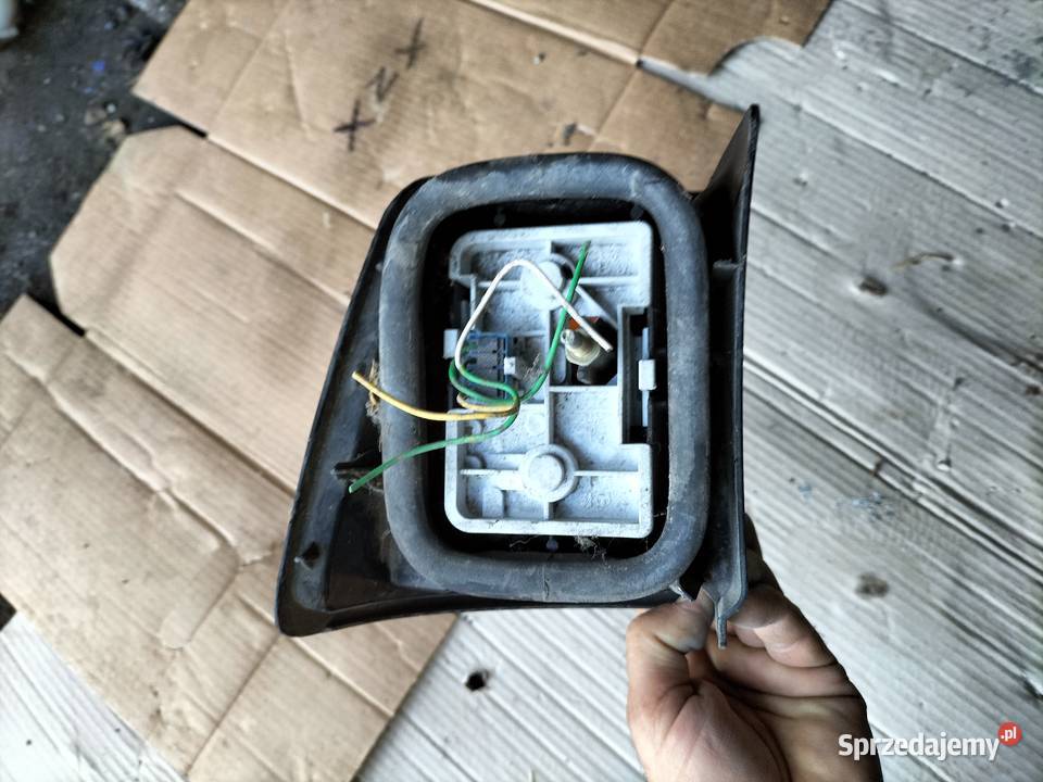CITROEN XANTIA LAMPA TYŁ TYLNA PRAWA lubelskie Kamień-Kolonia