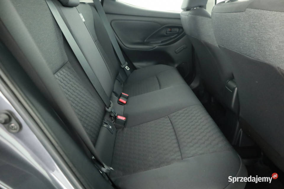 Toyota Yaris 15 VVTi Hybrid gniazdo USB Samochody osobowe Piaseczno sprzedam