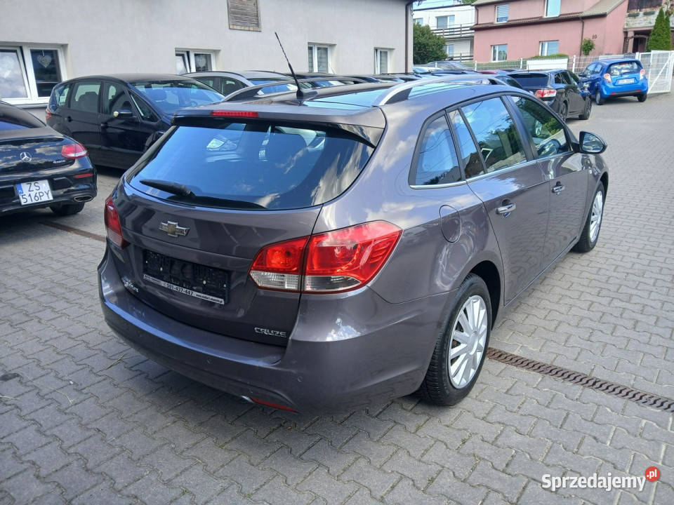 Chevrolet Cruze 20TDCI klimatronik tempomat centralny zamek